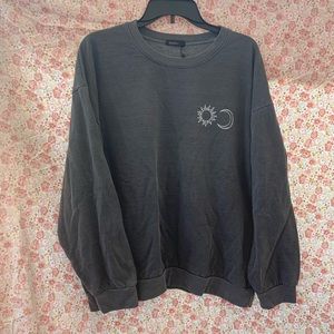 NWT boohoo sun & moon sweatshirt